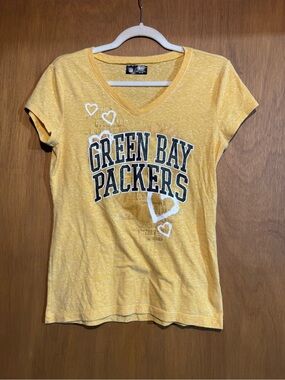 NFL Youth Green Bay Packers Yellow V-Neck Tee with Heart Accents